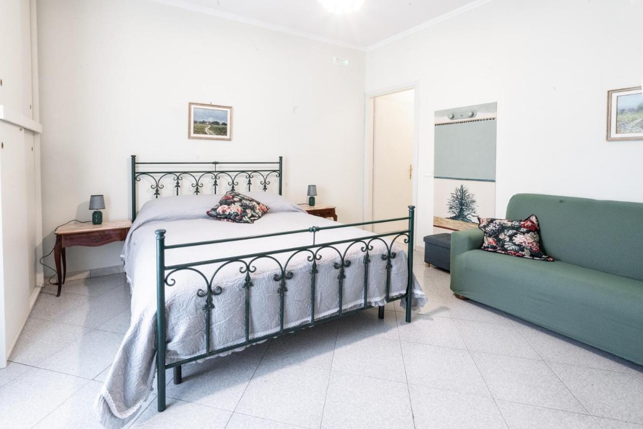 Santa Caterina Da Siena B&B Katania Zewnętrze zdjęcie
