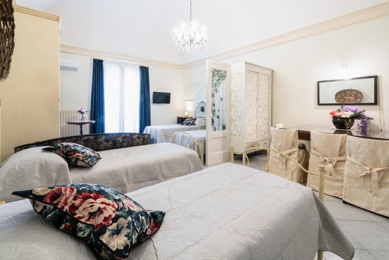 Santa Caterina Da Siena B&B Katania Zewnętrze zdjęcie