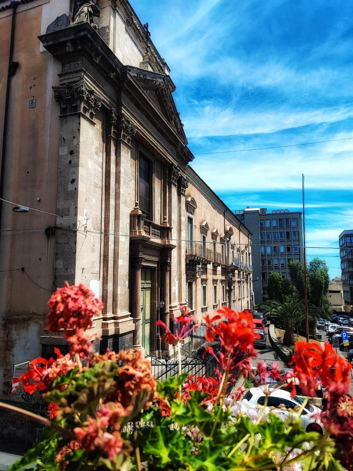 Santa Caterina Da Siena B&B Katania Zewnętrze zdjęcie
